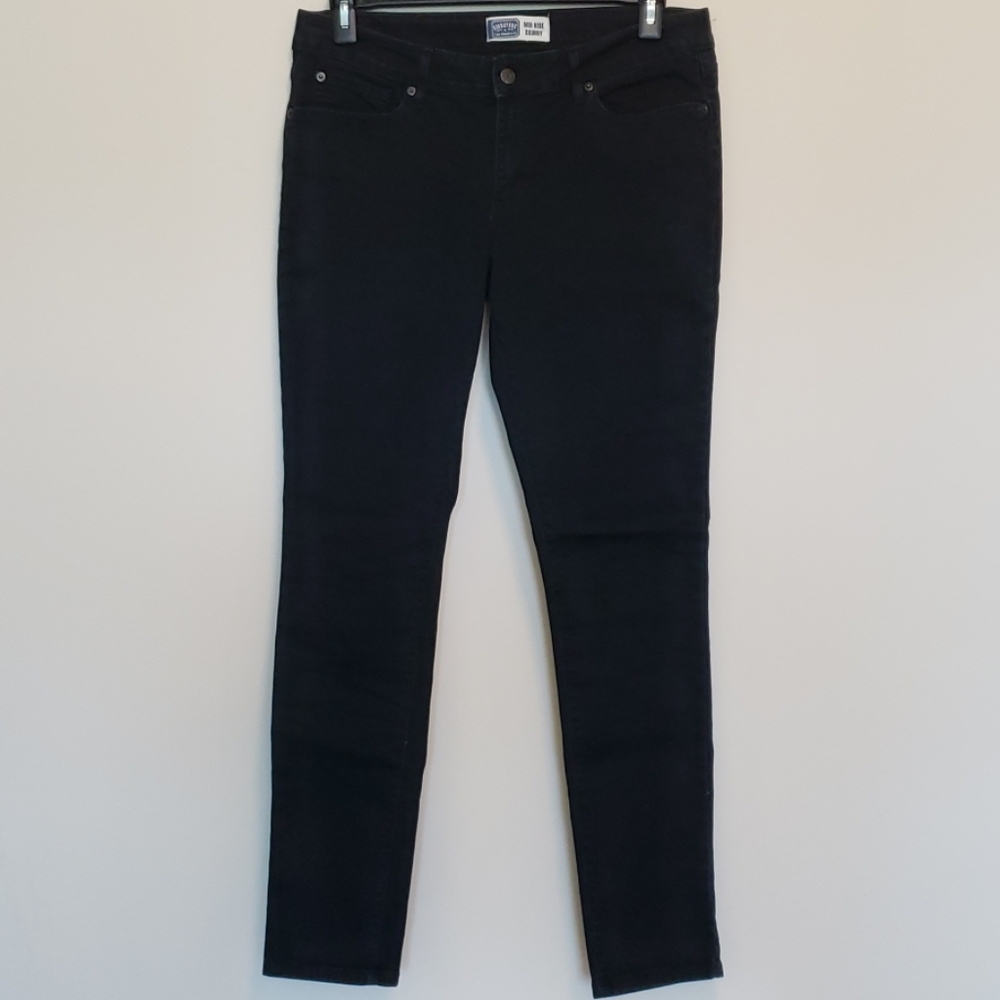 Levi's Mid Rise Skinny Jean